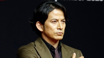 『サッカーW杯は怪物たちの戦い！』と元V6の岡田准一さんが興奮「本当に怪物みたいな選手たち…武術的思考でも見てもらいたい」