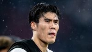 日本代表に朗報！？冨安健洋のプレータイム増加をアヤックス監督が示唆 「彼はもう45分プレーできるが…」