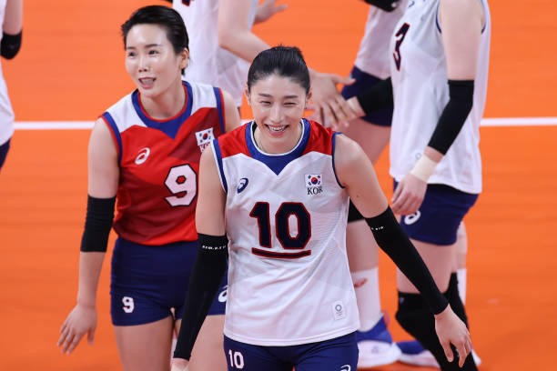 韓国バレーの"美女エース"が監督に転身……バラエティ番組発でクラブ設立、プロリーグ入りを目指す