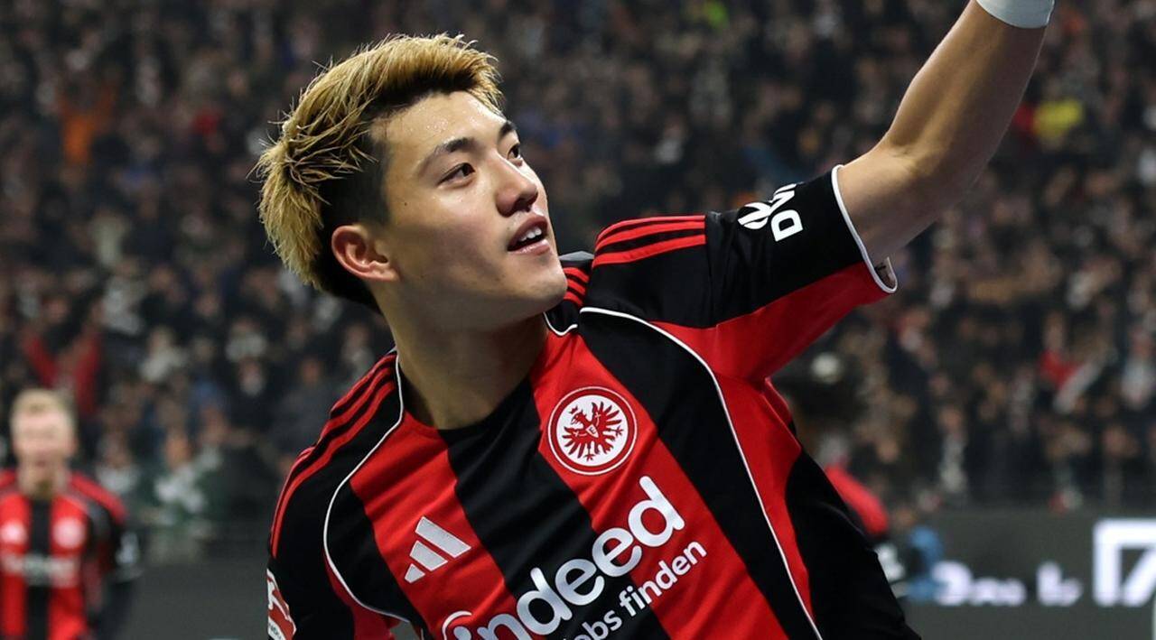 ミセス若井滉斗さん、サッカー日本代表・堂安律のサプライズに大感激！「泣きそう…やっててよかったなぁ、音楽」