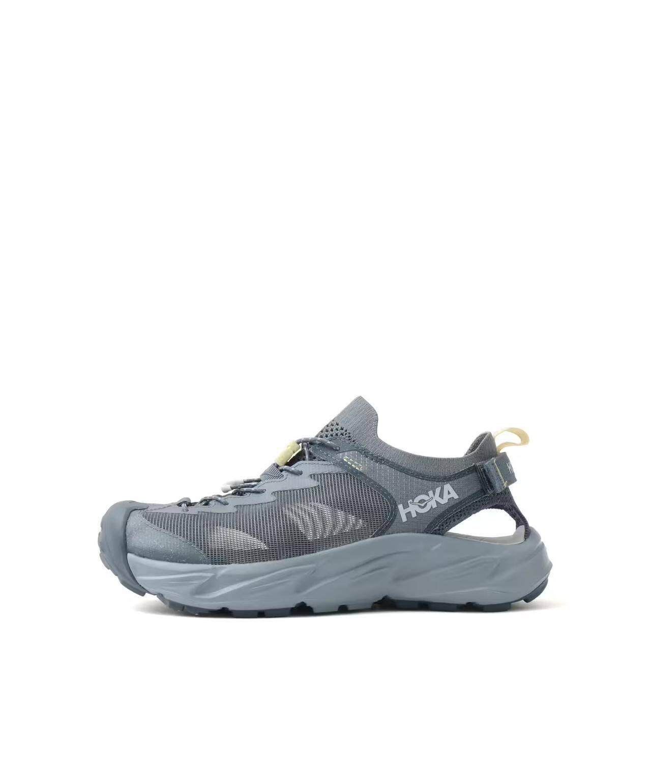 《話題の新鋭ブランド》【HOKA】アカ抜けが狙える「アウトドア系シューズ」