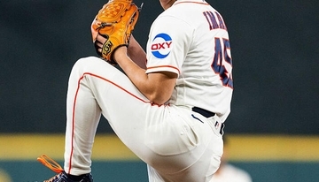 5者連続奪三振——先発落ちの今井達也、救援初戦で同期・岡本和真と対峙した結末は