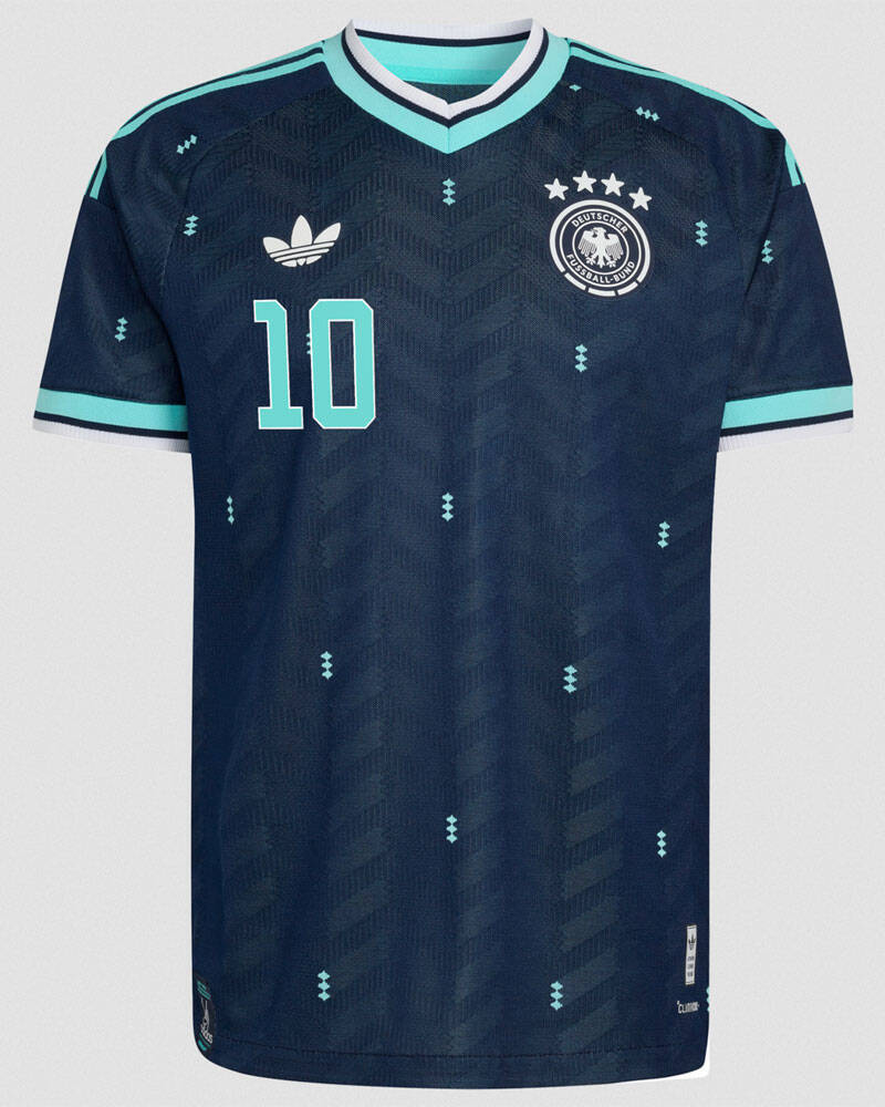 ドイツ代表、W杯に向けた“adidas最後”の新ユニフォームを発表！2027年 