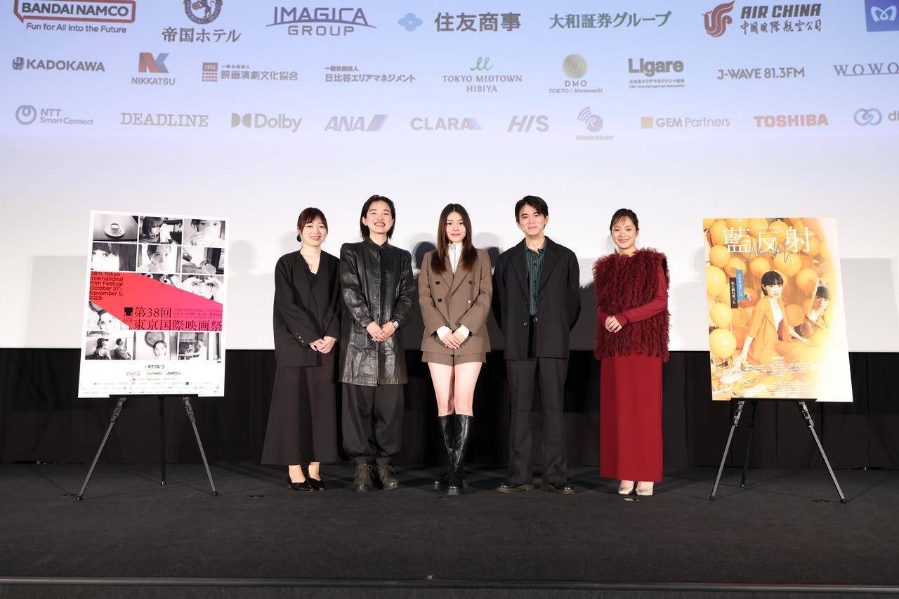 「可愛いメダルが欲しくて、スペインのマラソン大会にも参加しました」初日から連日満席の映画『藍反射』に出演の女優・中山来未が語るランニング沼