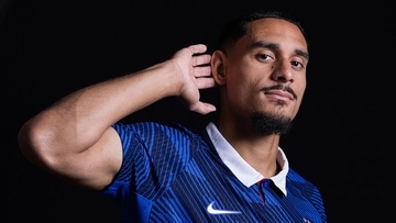「毎試合、村の全員にピザを送ります」W杯出場する鎌田大地の同僚DF、故郷への心遣いが話題に