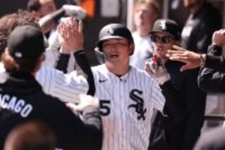 「HRは嬉しいが、チームが負けたのが一番残念」MLB3試合連続HRでML史上4人目の快挙も、村上宗隆の口から出たのは謙虚な言葉だった