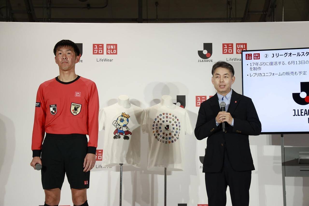 Jリーグとユニクロがパートナーシップ契約！『UTme!』体験で内田篤人氏「“しかお”のスタンプを入れないとジーコに怒られる…」