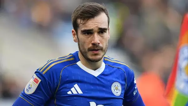 3部降格危機のレスターに波紋…元イングランド代表MFがファンと口論で物議「なんて情けない選手だ」