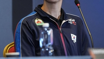 「キュートな笑顔」「女優かと思った」日本で注目の韓国美女バレー選手、NEC合流に反響