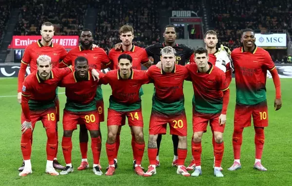 人気ブラントとコラボした名門チームの新ユニフォームが大炎上…「誰が買うのか」「60年間で最悪」