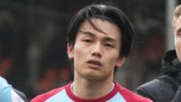 上田綺世のヘディングは『黄金』と現地称賛！だが、196cmのフェイエOBは戦術疑問視 「見ていてかなり辛かった」