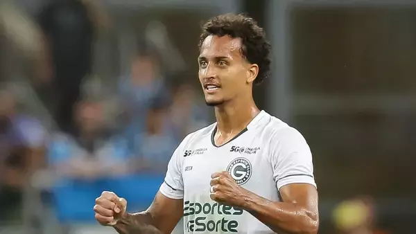「J1チームからオファーが…」ブラジル開幕戦で2ゴールの28歳MF、日本へ移籍か