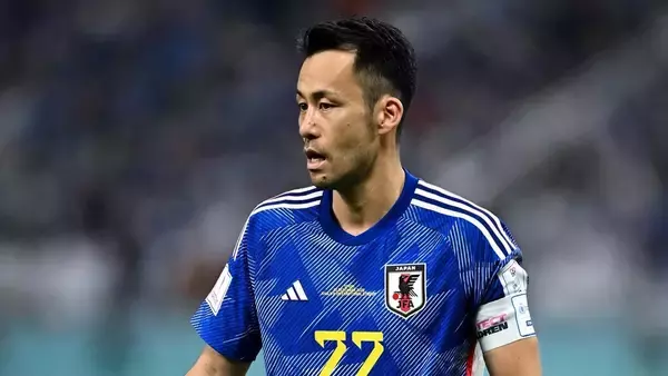 W杯を戦う日本代表、37歳元主将が電撃合流！盟友の39歳長友佑都は歓喜「生き生きしてる！マジで（笑）」