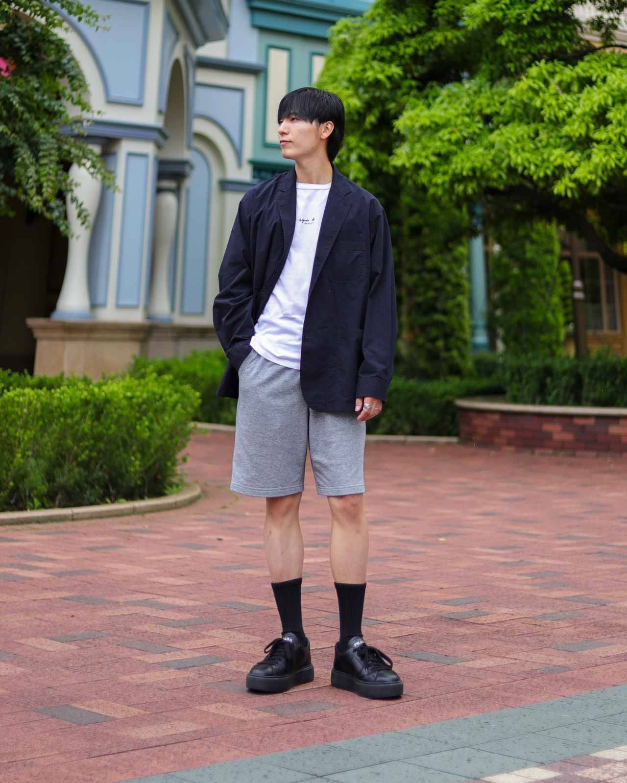 【GUのパンツ】は、こう穿けばいい。カジュアルなのにサマになる「高見えコーデ」