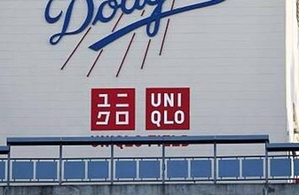 レイカーズを売ったのはドジャースと同じオーナー——「売却はない」の裏に検察の影
