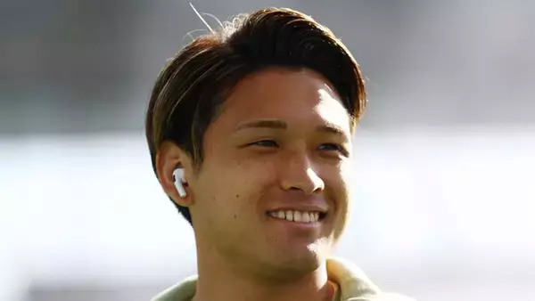 松木玖生は「ナイスガイ、芯のある男。すごく魅力的な選手、奥様も非常に素敵」対面した吉田麻也が実感