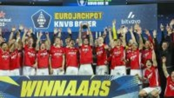 日本代表選手が所属するチーム同士がオランダ決勝戦で激突！「2日は家で泣く」と負けた同僚傷心