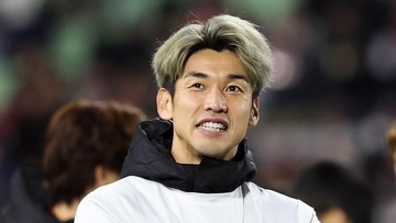 午年生まれの神戸FW大迫勇也、「年男」と妻が和装2ショットを投稿！「素敵です」と鈴木奈々さんも反応