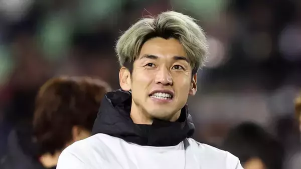 午年生まれの神戸FW大迫勇也、「年男」と妻が和装2ショットを投稿！「素敵です」と鈴木奈々さんも反応