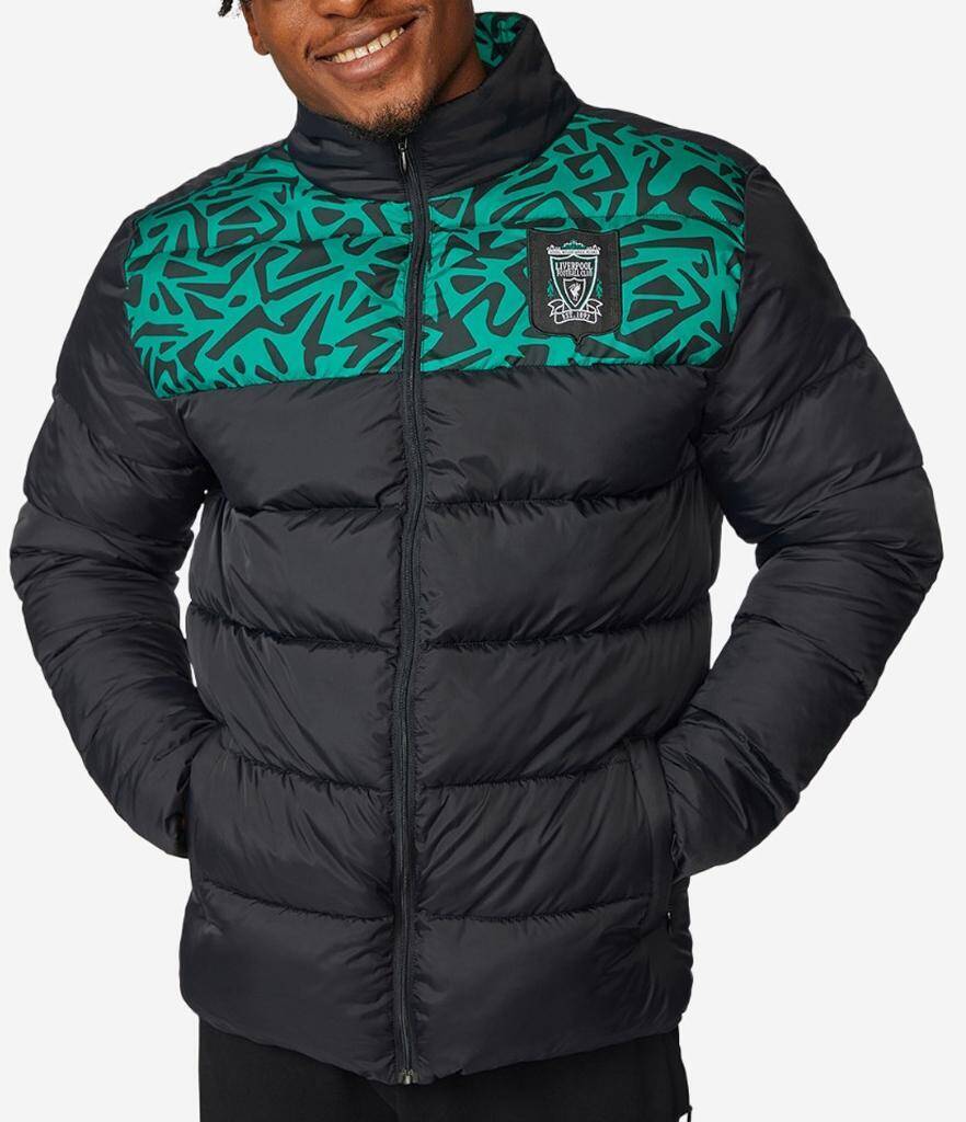 リヴァプール、「真のクレイジーユニ」に触発のカプセルコレクション！90年代“伝説のGKユニ”が甦る