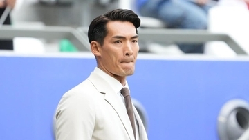 「調子に乗るので本当はこの賞をあげたくない」槙野智章がJ2藤枝で8月の月間監督賞「僕たちの演奏はまだまだ完成していません」