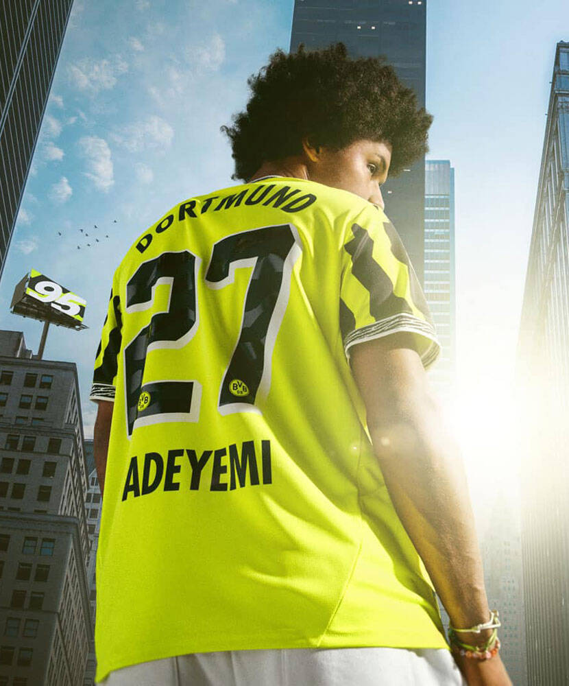 “90年代ユニ”復活！ドルトムント、伝説の「ブンデス初優勝」を讃える特別なユニフォームを発表