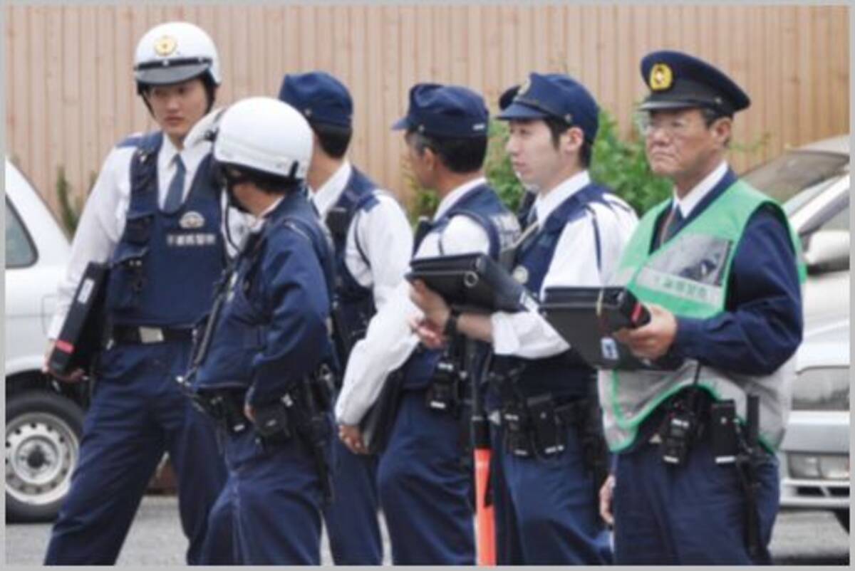 交番の警察官の制服がバリエーション豊富な理由 18年10月23日 エキサイトニュース