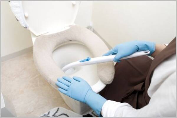 トイレ掃除の洗剤は酸性とアルカリ性を使い分け 18年12月29日 エキサイトニュース