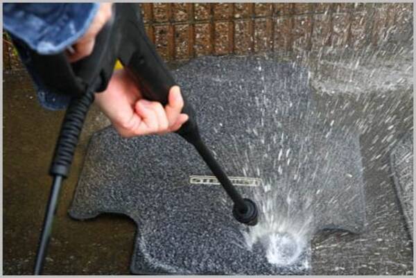 「ケルヒャー高圧洗浄機は意外に水道代を節約する」の画像