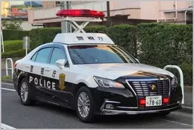 パトカーの車種が クラウン ばかりな理由とは 19年2月12日 エキサイトニュース