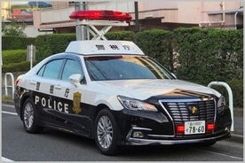 覆面パトカーのスピード違反取締りを見抜く方法 年3月7日 エキサイトニュース