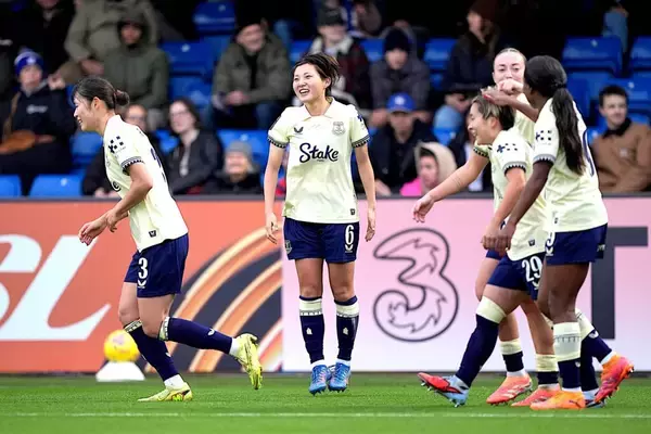 女子サッカー日本人選手20人がプレーするWSL。林穂之香が語る進化と求められる役割