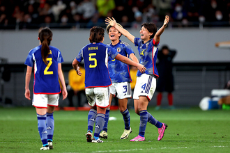 “国立決戦”制してパリへの切符獲得！　試練のアウェーから中3日、なでしこジャパンは何を変えたのか？