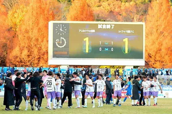 “Jなし県”に打たれた終止符。レイラック滋賀を変えた「3年計画」、天国へ届けたJ参入の舞台裏