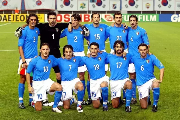 モレーノ主審はイタリア代表に恩恵を与えた？　ブッフォンが回顧する、セリエA初優勝と日韓W杯