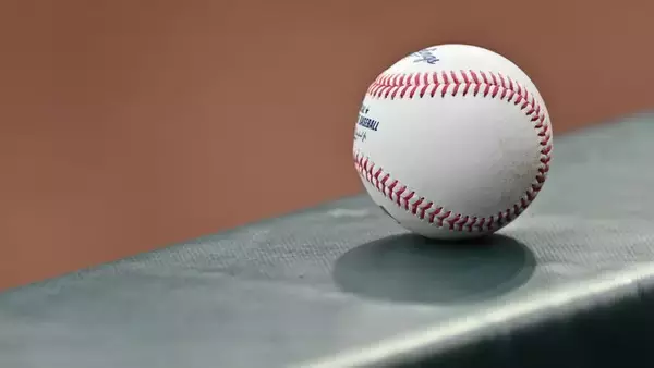 高校野球・公立が強豪私学に勝つ方法。米子東・紙本庸由の「監督は経営者」なる仕組み作り