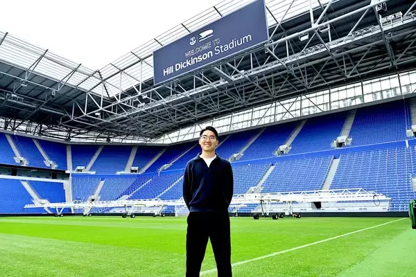 なぜプレミアリーグは優秀な若手選手が育つ？　エバートン分析官が語る、個別育成プラン「IDP」の本質