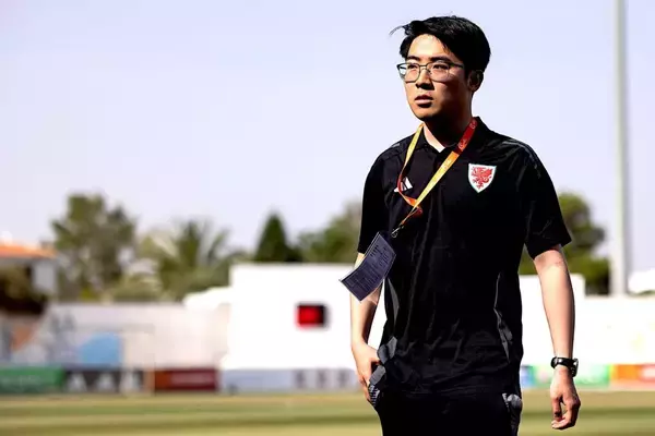 サッカー選手が19〜21歳で身につけるべき能力とは？ “人材の宝庫”英国で活躍する日本人アナリストの考察
