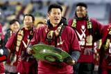 「「すべて計画通りに進んだ」J1連覇の神戸・吉田孝行監督が示した日本サッカー界へのアンチテーゼ」の画像1