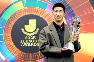 「伸びる選手」と「伸び悩む選手」の違いとは？　名良橋晃×澤村公康、専門家が語る『代表まで行く選手』の共通点