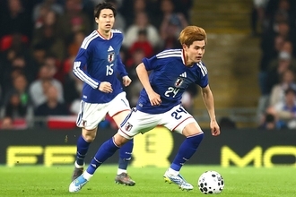 守田英正はなぜ呼ばれない？　森保ジャパン「最激戦区」ボランチに起きた新序列の真相