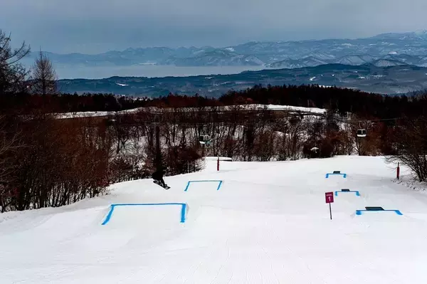「福島を支えるスノーボード文化の現在地。星野リゾート　ネコマ マウンテンに学ぶ普及のリアル」の画像