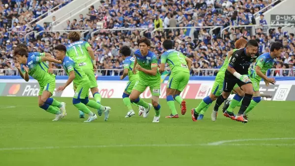 湘南ベルマーレは立ち上がる。未来へ踏み出すための闘いに求められる「自覚と誇り」