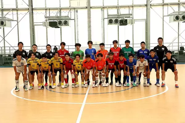 「なぜ強豪高校サッカー部員を集めてフットサル交流戦？　新たな育成策から日本代表候補6人が生まれた理由」の画像