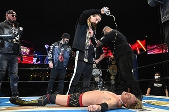 新日本IWGP世界王者オカダ・カズチカが帰って来たジェイ・ホワイトへ「俺の時代だ！って言われても誰も納得しない」