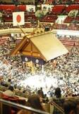 「大相撲、相撲協会に「巡業中止すべき」反対の声相次ぐ 先場所は174名休場、コロナ禍続くも開催は揺るがず？」の画像1