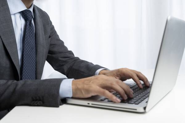 実録 不倫カップルの顛末 男性経験の無い女性の初めて相手は既婚者の上司 自ら求める女に男は 22年2月5日 エキサイトニュース