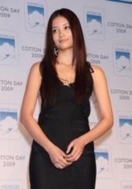 赤西仁 黒木メイサ4年目の結婚式に見る 意外と長持ち夫婦 の謎 16年2月21日 エキサイトニュース