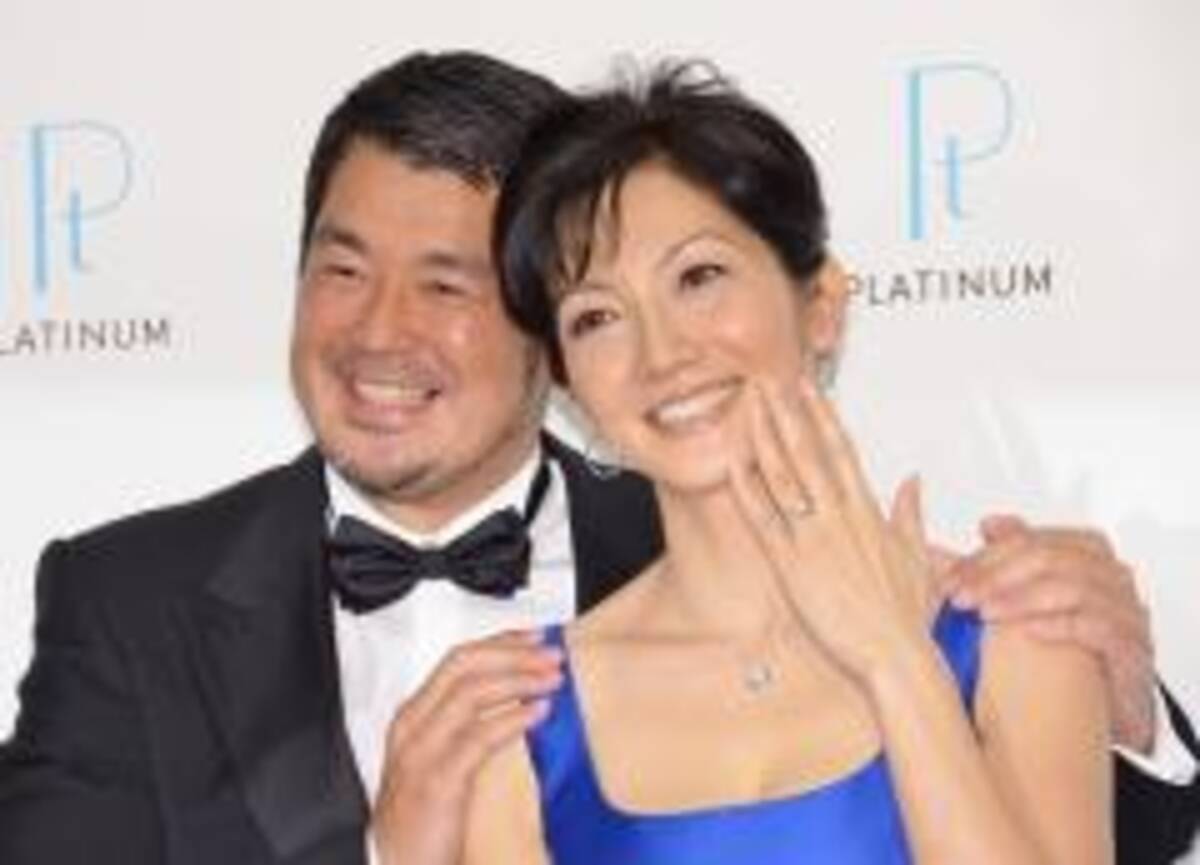 向井亜紀が こっちも見てよ とおねだり 高田延彦とプラチナ夫婦アワード受賞 12年11月23日 エキサイトニュース