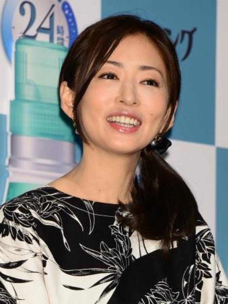 松雪泰子の初料理シーン放送に驚愕 ひとりだけ 特別待遇 で視聴者総ツッコミ 年3月25日 エキサイトニュース